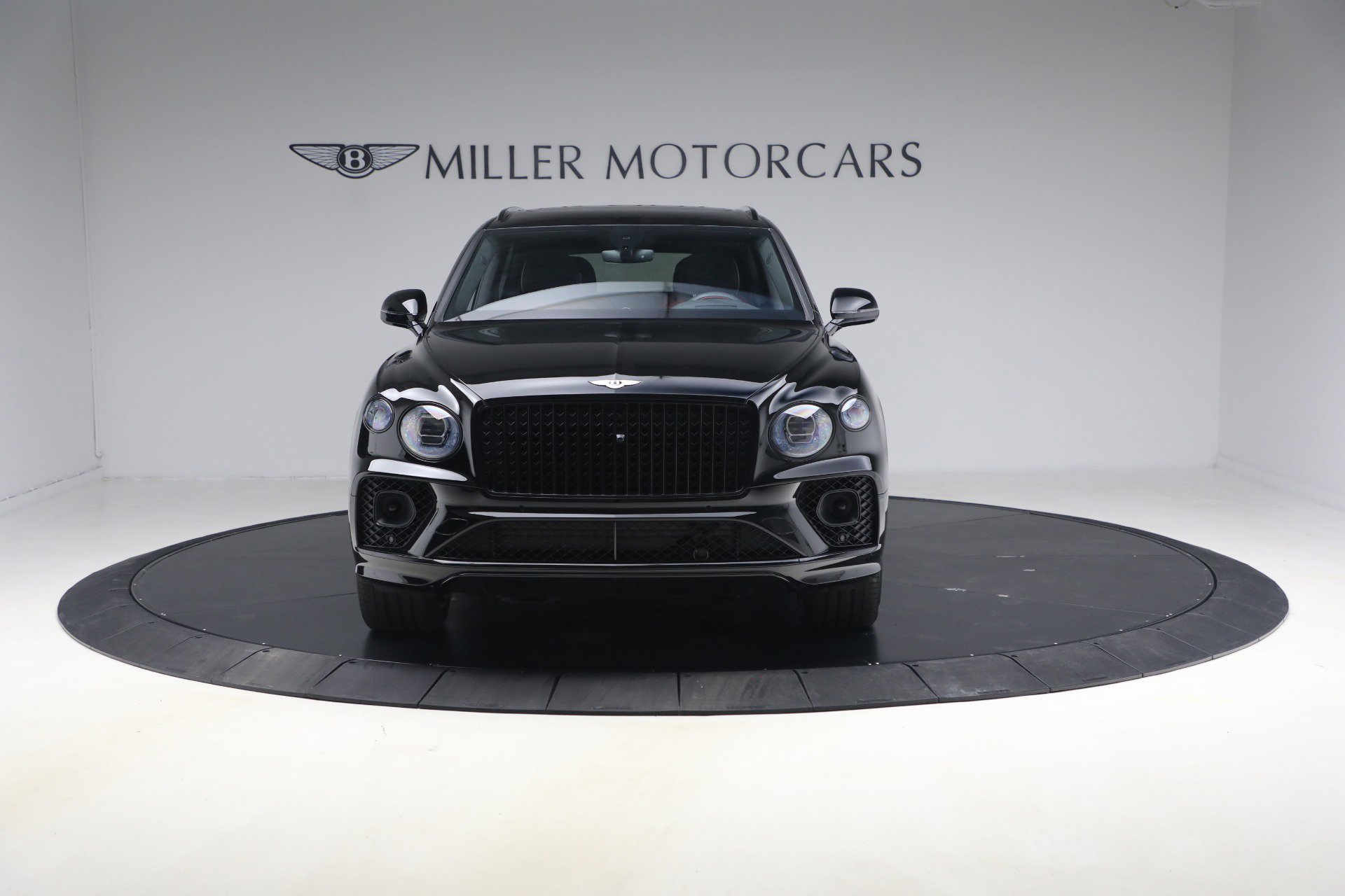 Used 2023 Bentley Bentayga Extended Wheelbase image 12