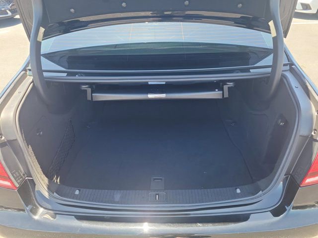 Used 2014 Mercedes-Benz E 350 Sedan image 11