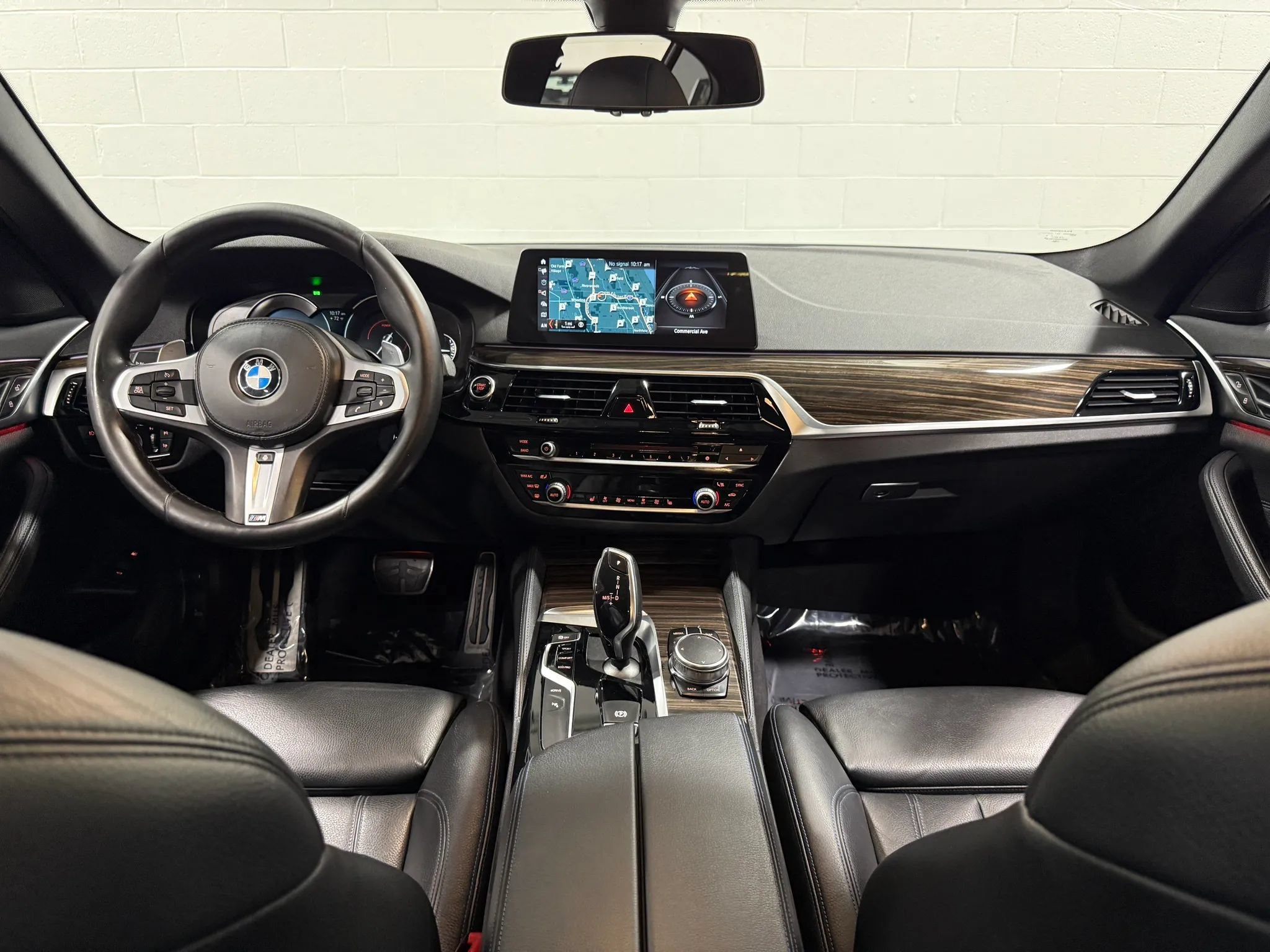 Used 2018 BMW 530e xDrive w/ M Sport Package 2 AWD/4WD image 21