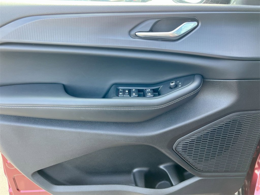 Used 2024 Jeep Grand Cherokee Altitude image 19