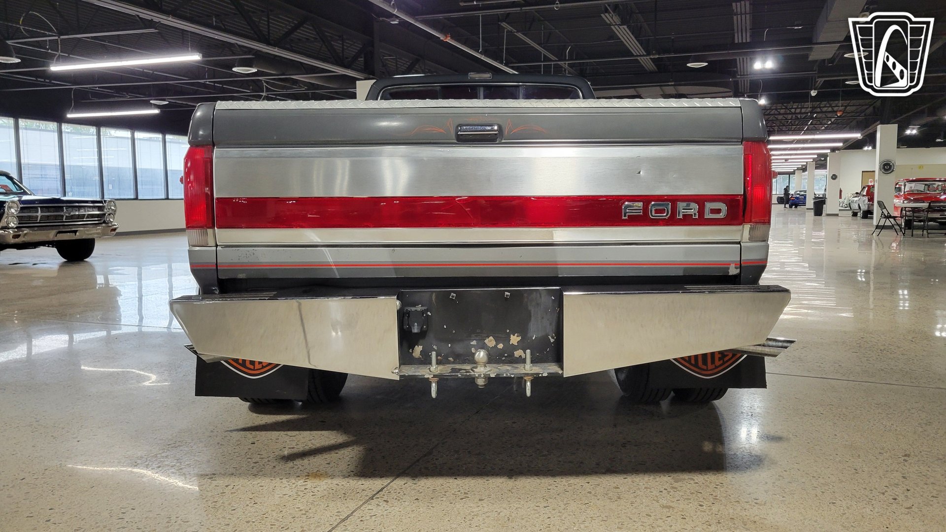 Used 1987 Ford F250 2WD SuperCab image 4