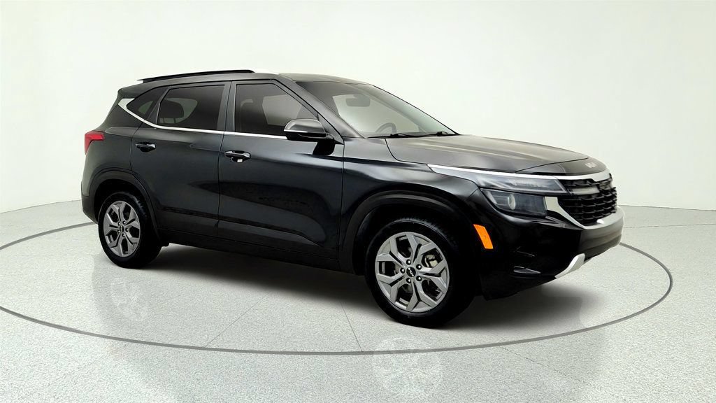Used 2024 Kia Seltos S FWD image 3