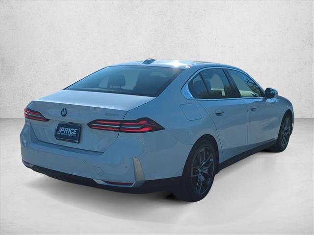 Certified 2026 BMW 530i RWD image 5