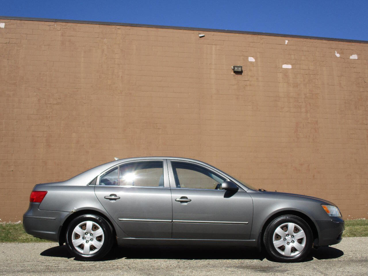 Used 2009 Hyundai Sonata GLS w/ Popular Equipment Pkg 2 image 8