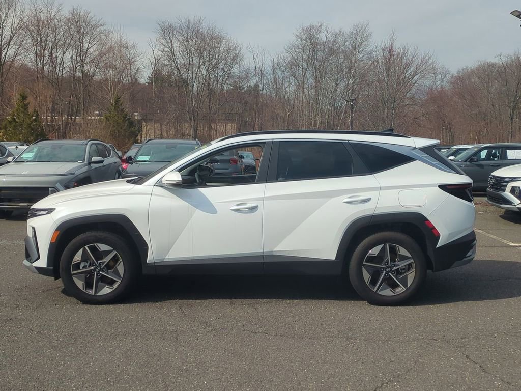 Certified 2025 Hyundai Tucson SEL AWD/4WD image 6