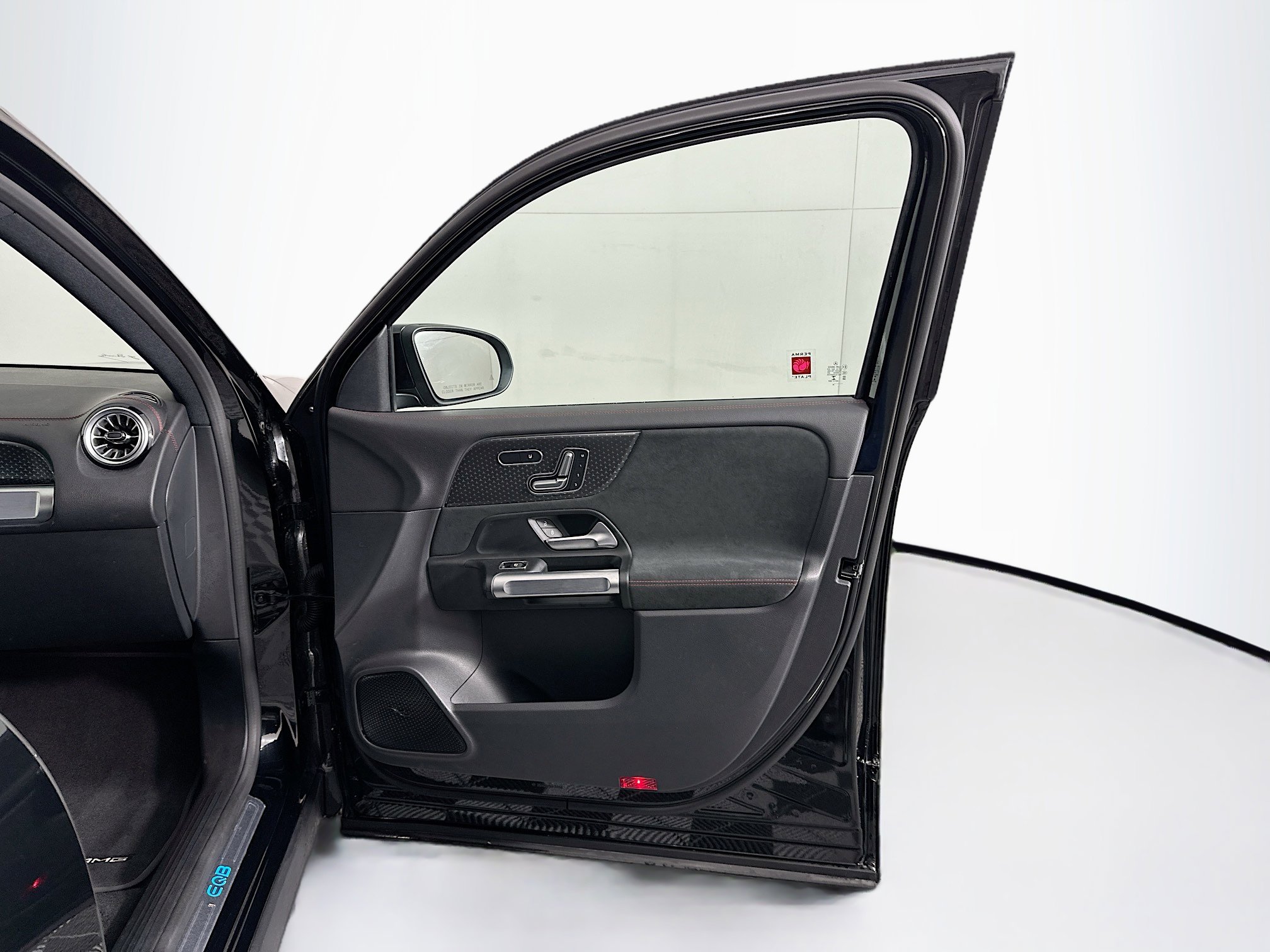 Used 2024 Mercedes-Benz EQB 250+ EQB 250+ image 34