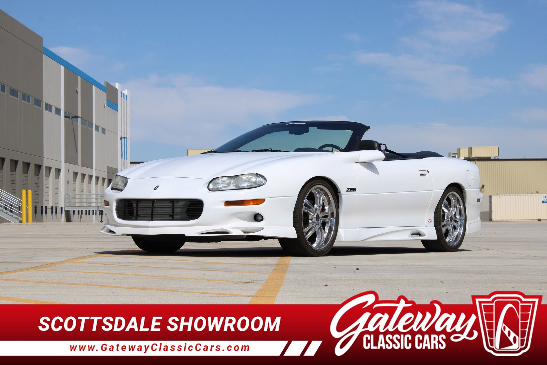 Used 2000 Chevrolet Camaro Z28 image 1