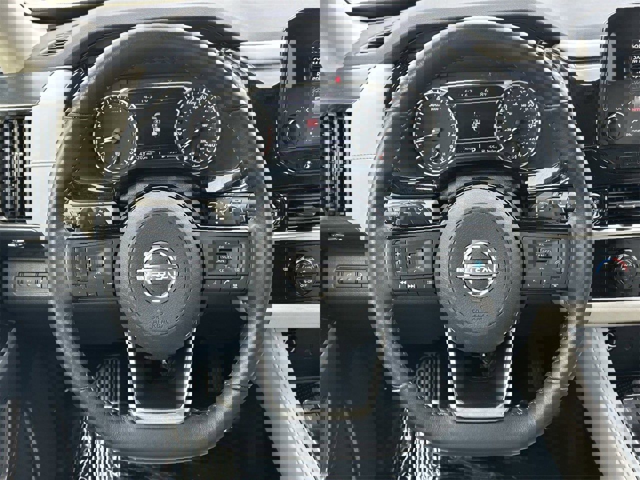 Certified 2023 Nissan Pathfinder SL image 25