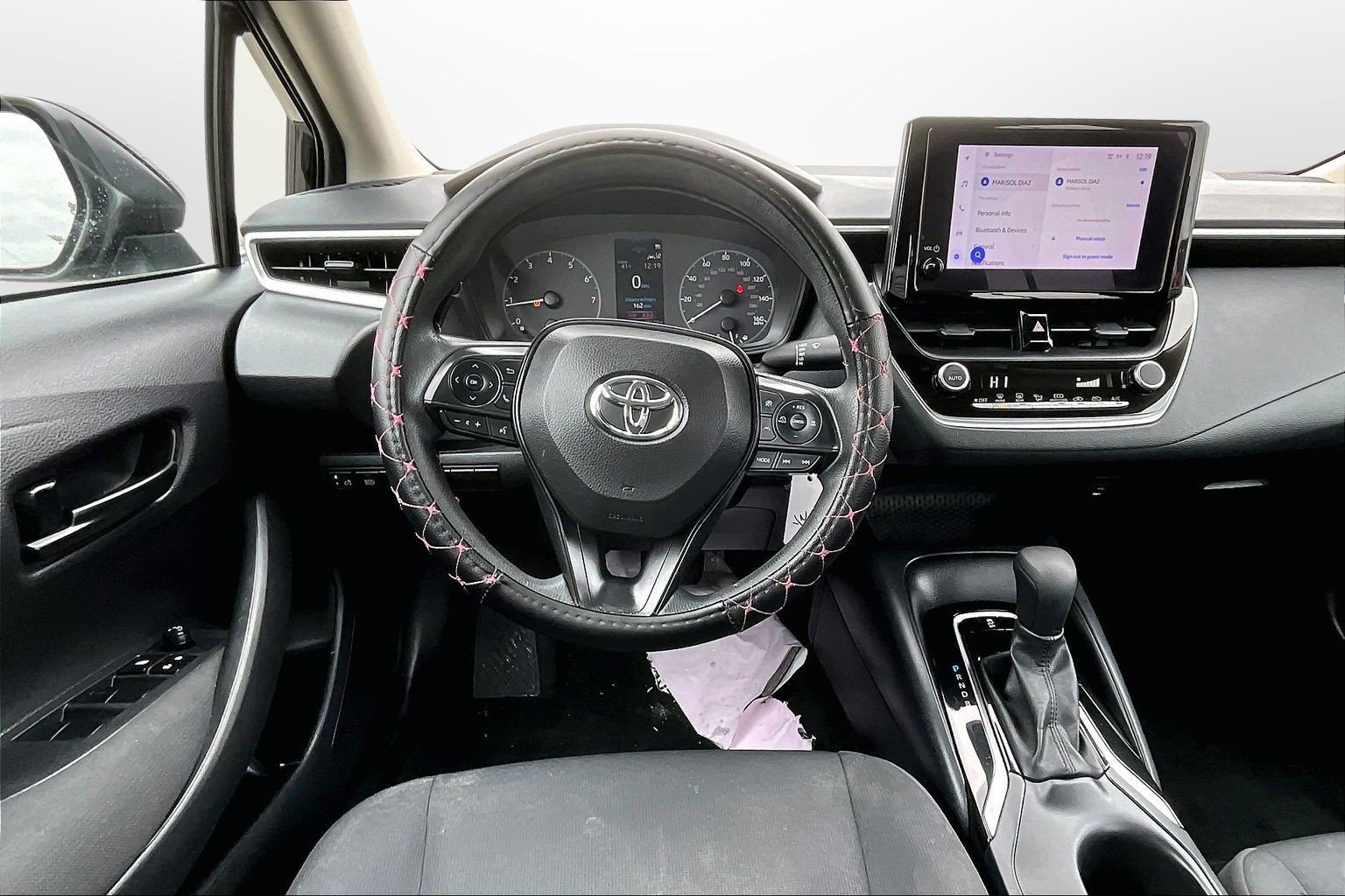 Used 2023 Toyota Corolla LE image 5