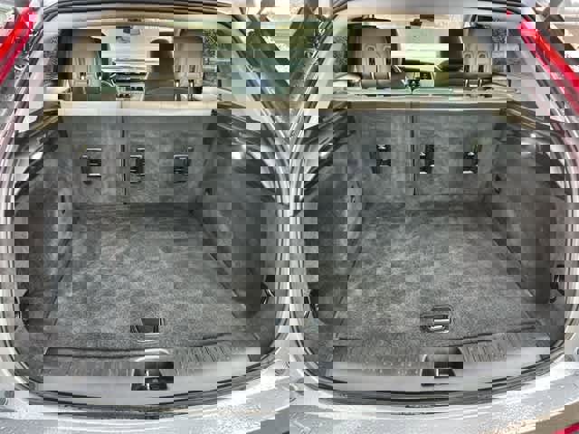 Used 2023 Cadillac XT4 Luxury w/ Cold Weather Package image 20