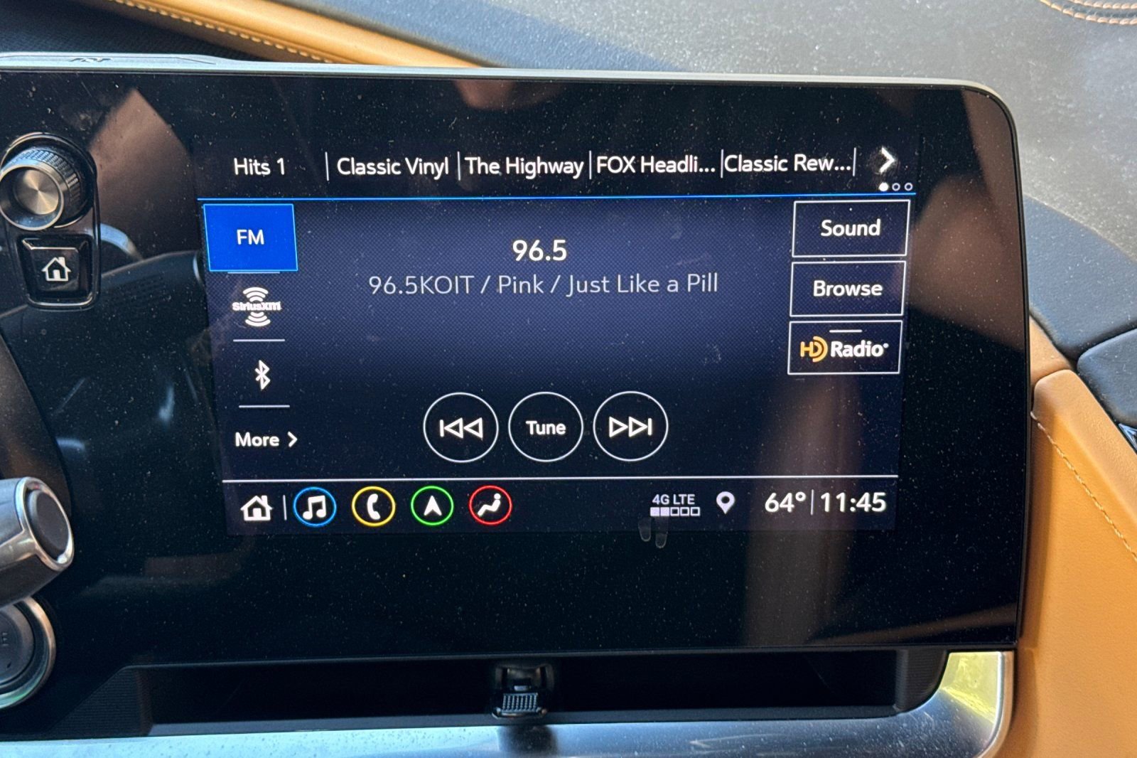 Used 2020 Chevrolet Corvette Stingray Premium Cpe w/ 3LT Preferred Equipment Group image 23