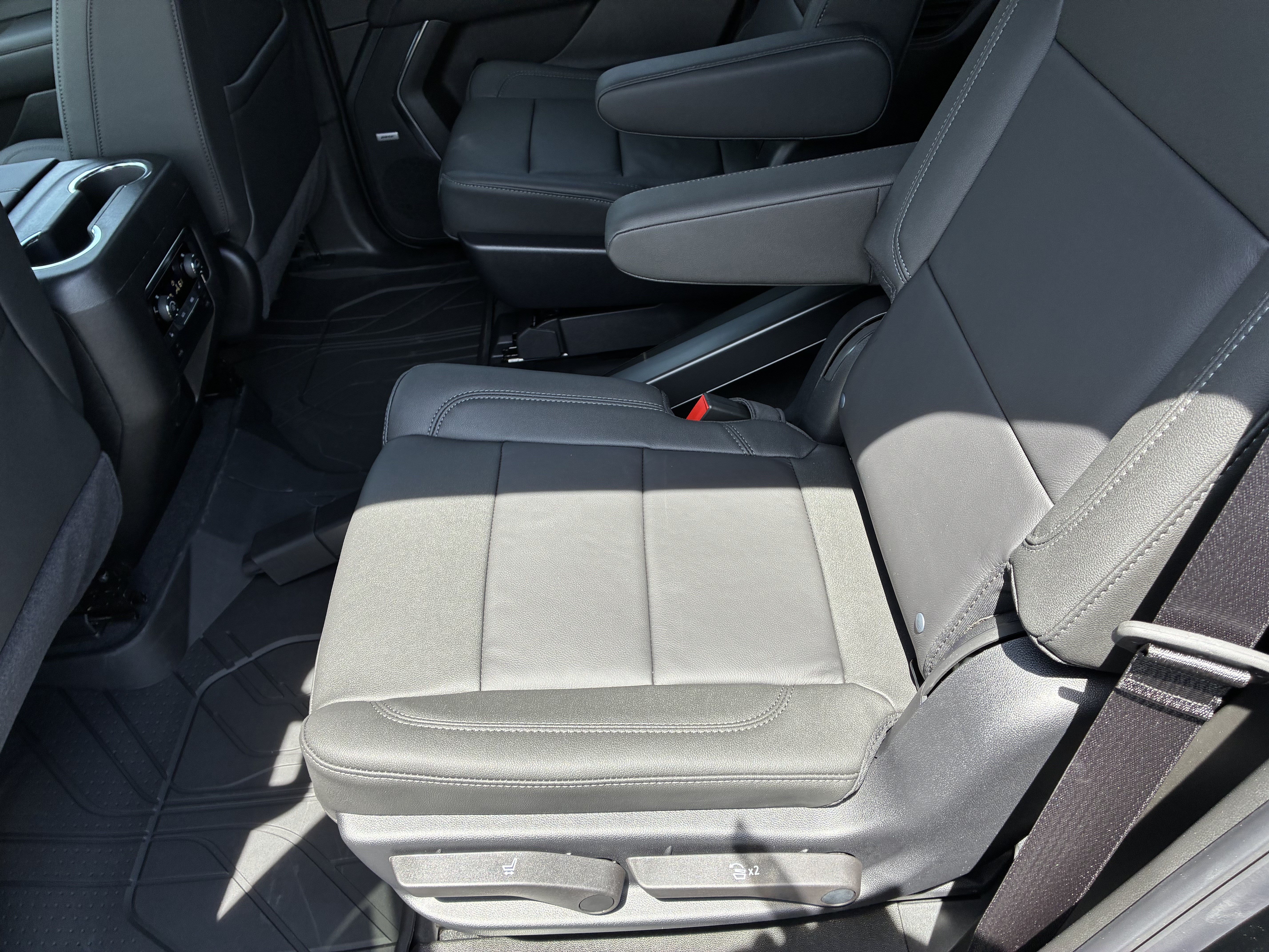 New 2026 Chevrolet Tahoe LT w/ Comfort Package AWD/4WD image 14