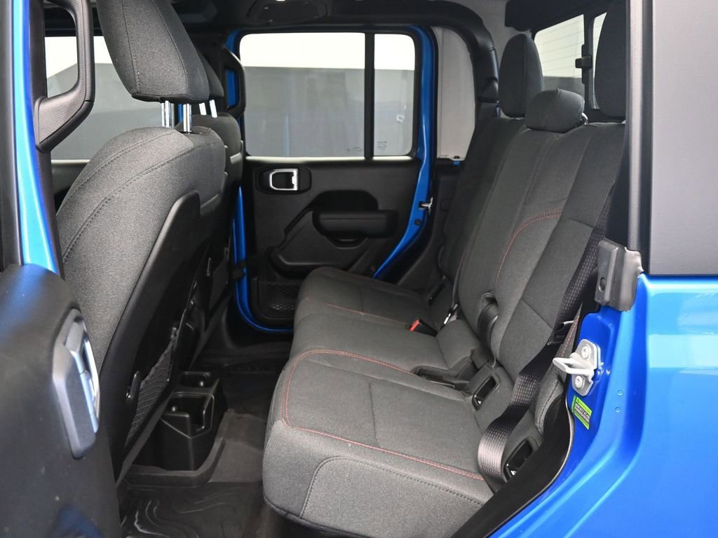 Used 2025 Jeep Gladiator Rubicon image 17