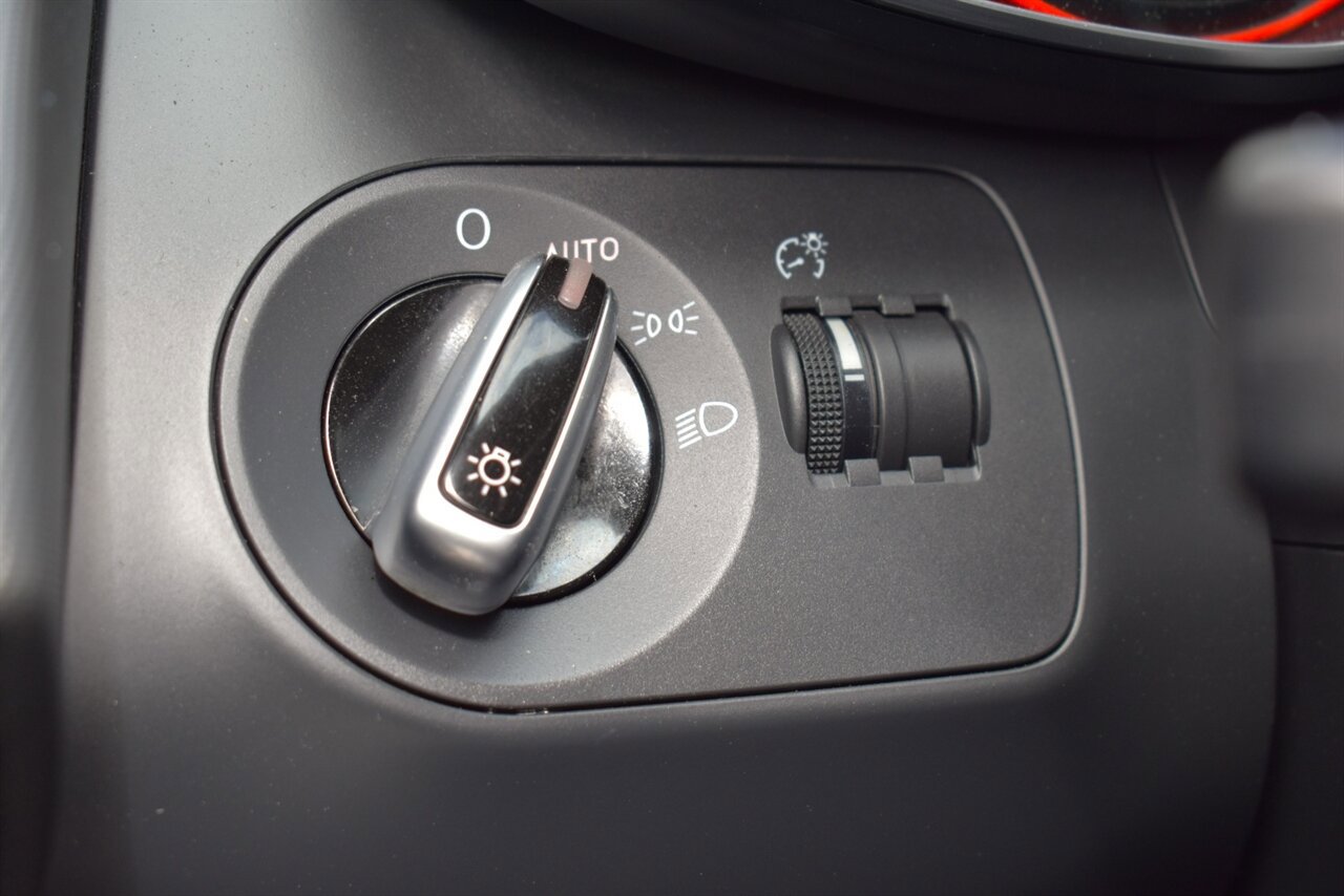 Used 2014 Audi R8 V10 AWD/4WD image 29