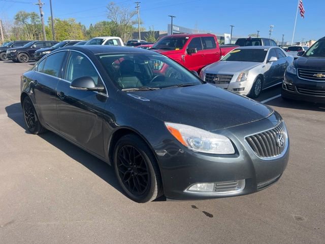 Used 2013 Buick Regal Leather FWD image 3