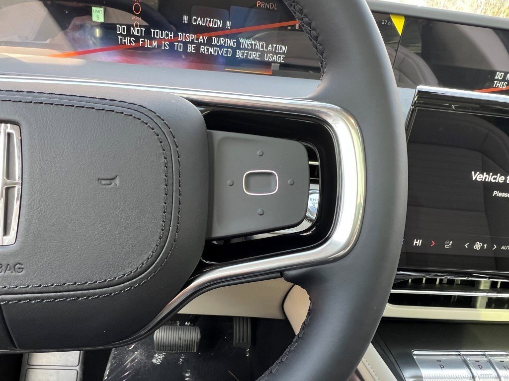 New 2026 Lincoln Nautilus Reserve image 21