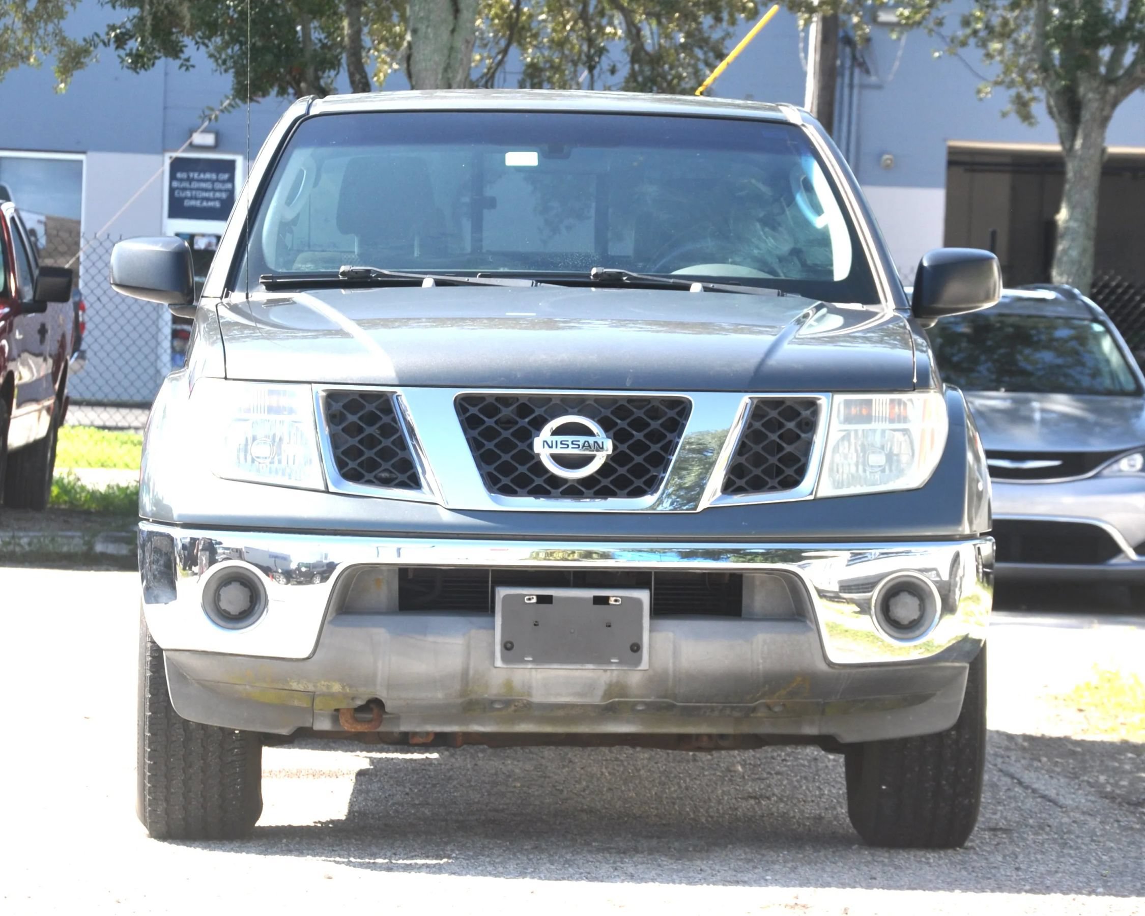 Used 2006 Nissan Frontier SE w/ (P01) Power Pkg RWD image 2