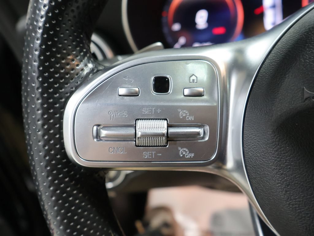 Used 2023 Mercedes-Benz C 300 Coupe image 29