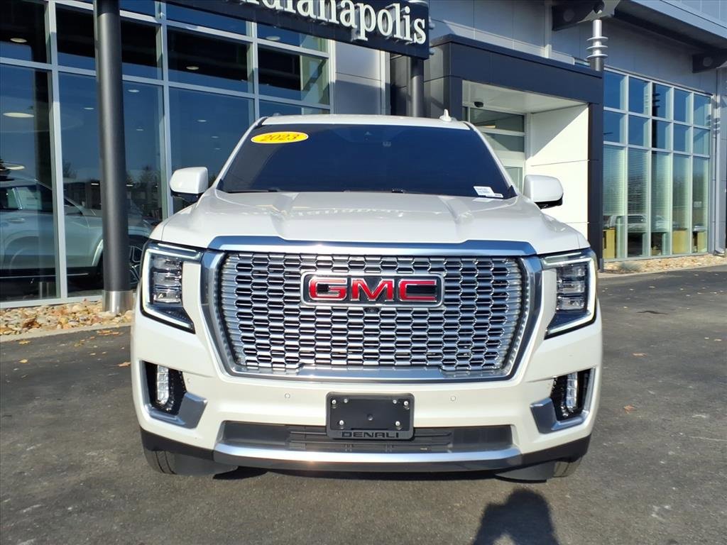 Used 2023 GMC Yukon Denali w/ LPO, Floor Liner Package image 9