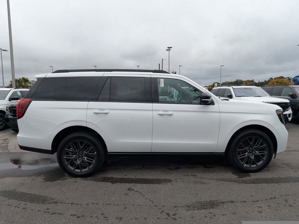 New 2025 Ford Expedition Platinum w/ Stealth Performance Package AWD/4WD image 3