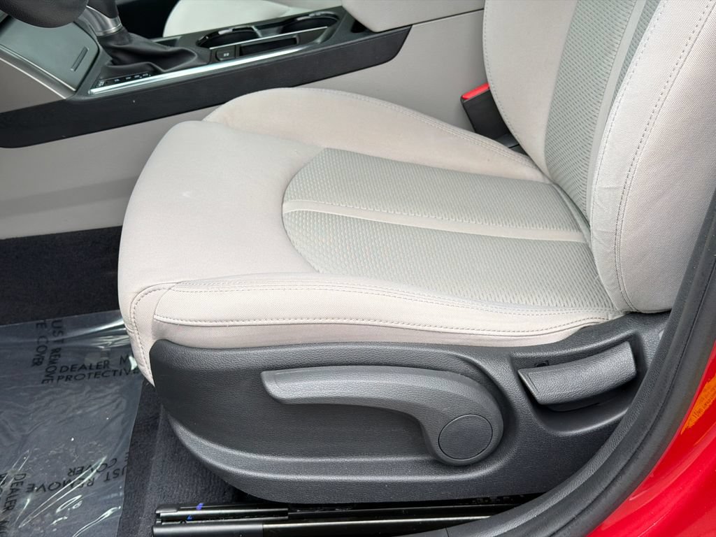 Used 2017 Hyundai Sonata SE FWD image 11