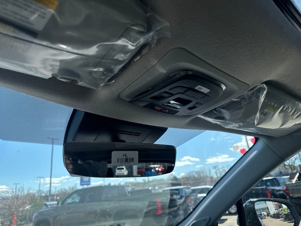 New 2026 Toyota Corolla Cross XLE AWD/4WD image 30