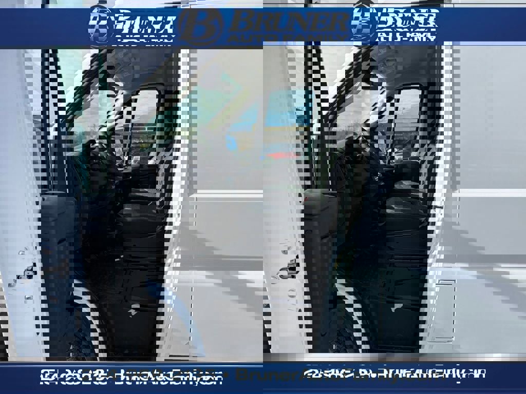 New 2026 RAM ProMaster 2500 w/ Convenience Group image 9