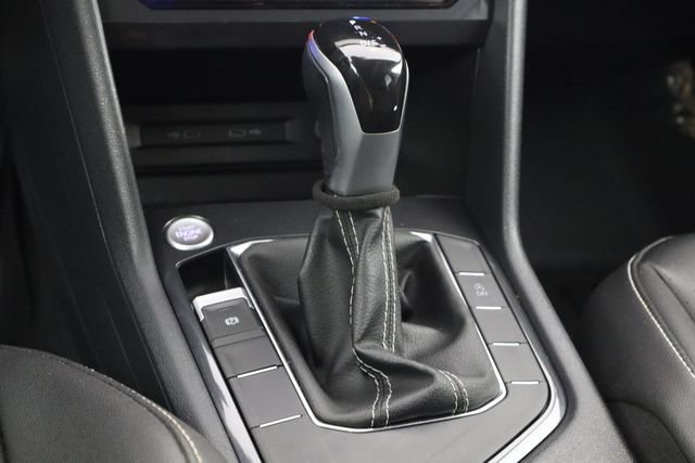 Used 2022 Volkswagen Tiguan SE FWD image 28
