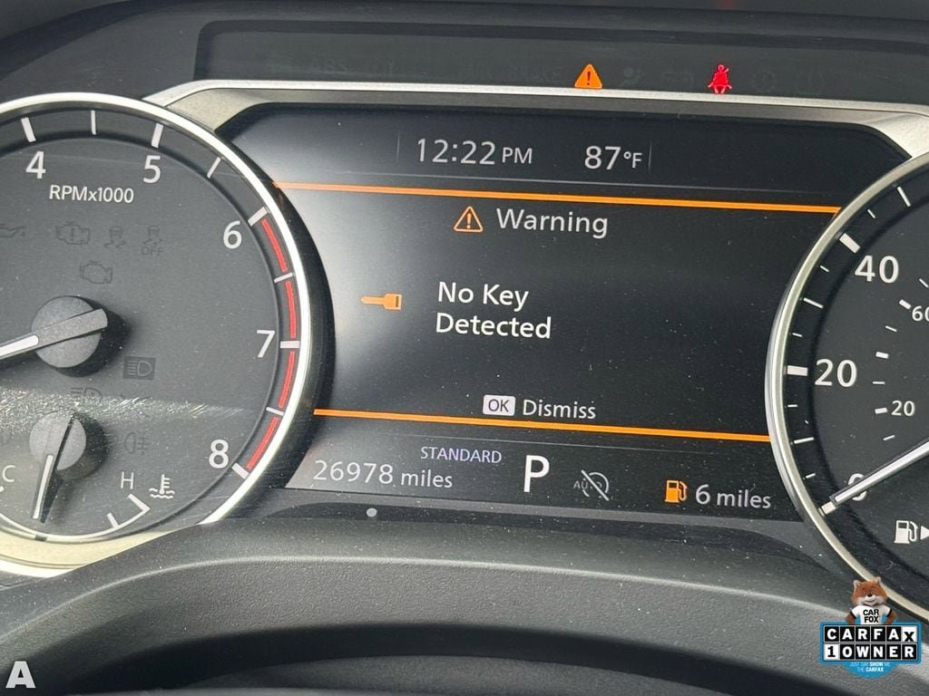 Used 2025 Nissan Rogue SV FWD image 19