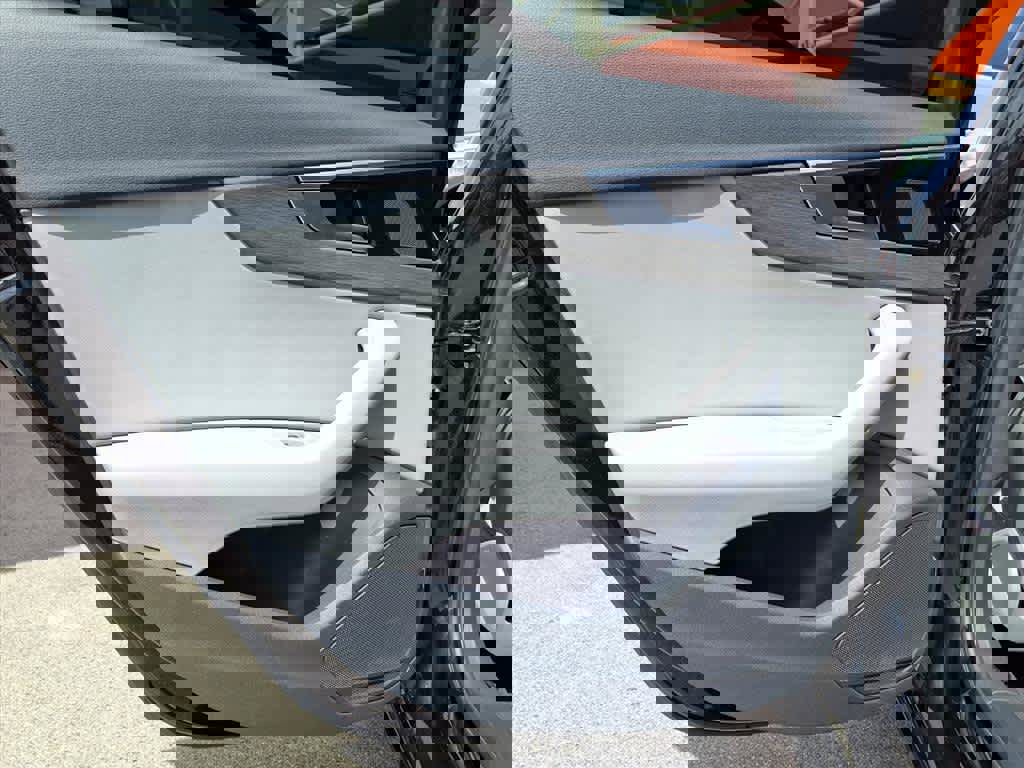 Used 2021 Audi A4 2.0T Premium w/ Convenience Package image 19