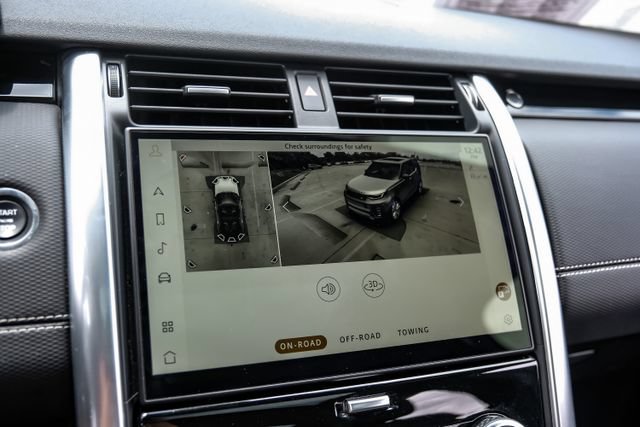 Used 2023 Land Rover Discovery HSE R-Dynamic AWD/4WD image 28