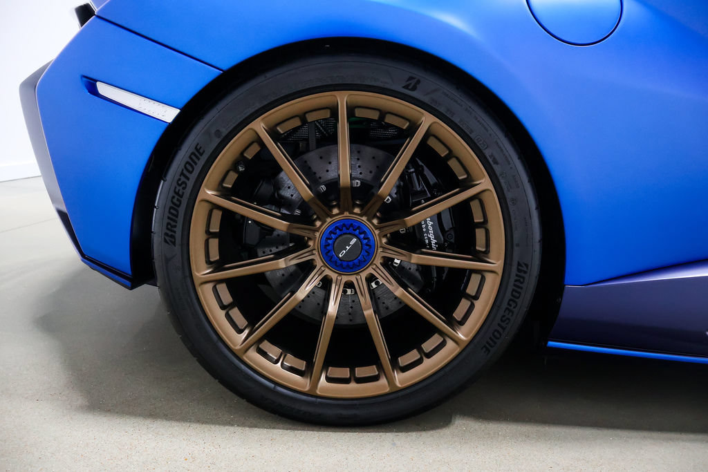 Used 2023 Lamborghini Huracan STO RWD image 40