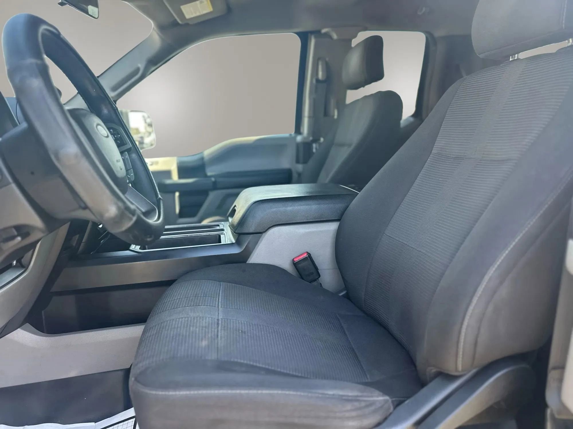 Used 2017 Ford F150 XL w/ Equipment Group 101A Mid RWD image 8