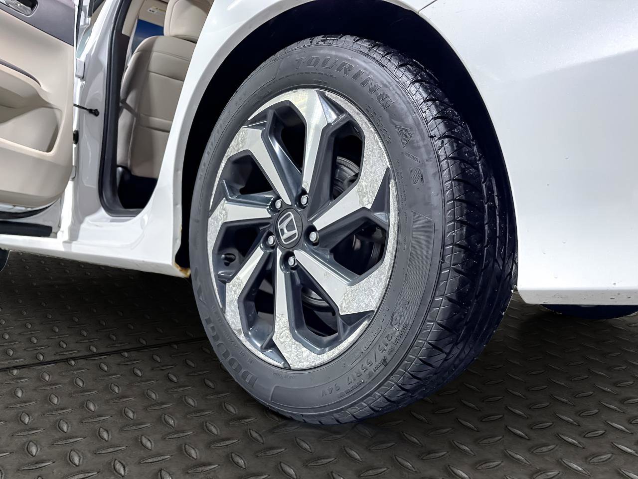 Used 2016 Honda Accord EX-L image 19