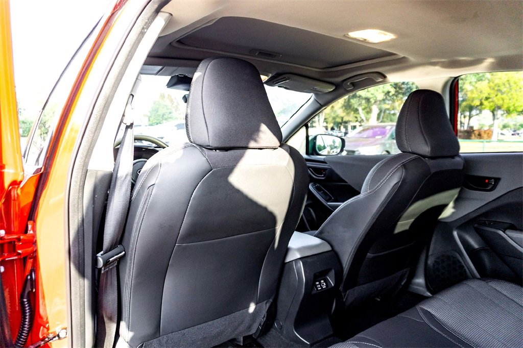 Used 2024 Subaru Crosstrek 2.0i Premium image 28