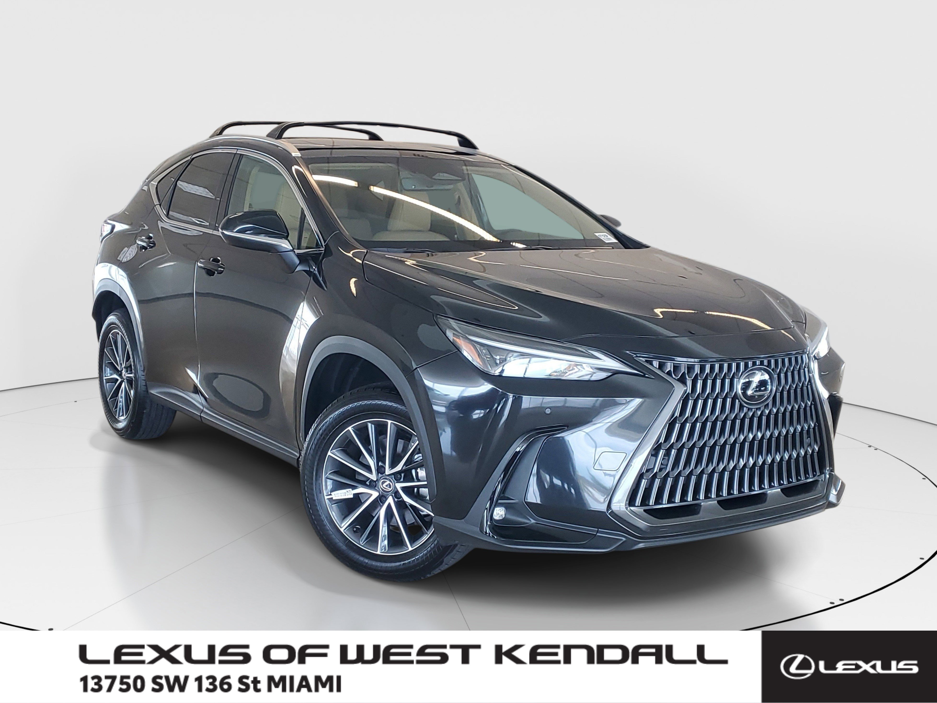 Used 2025 Lexus NX 250 FWD w/ Accessory Package (Z1) image 1