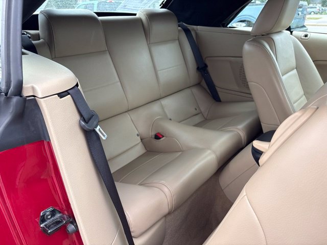 Used 2006 Ford Mustang Premium RWD image 10