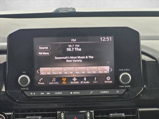 Used 2022 Nissan Pathfinder SV FWD image 17