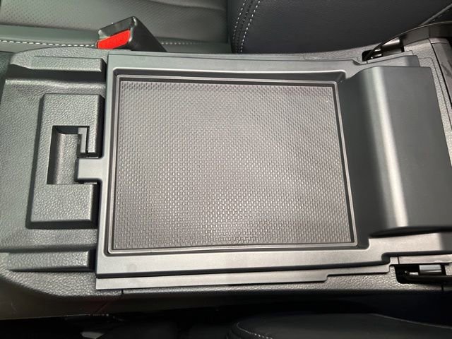 Certified 2025 Subaru Outback Limited w/ Popular Package #2 image 28