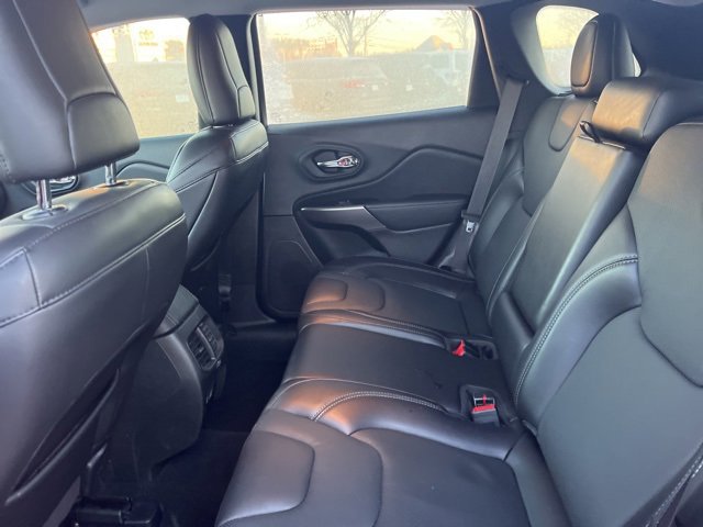 Used 2021 Jeep Cherokee Latitude Lux image 11