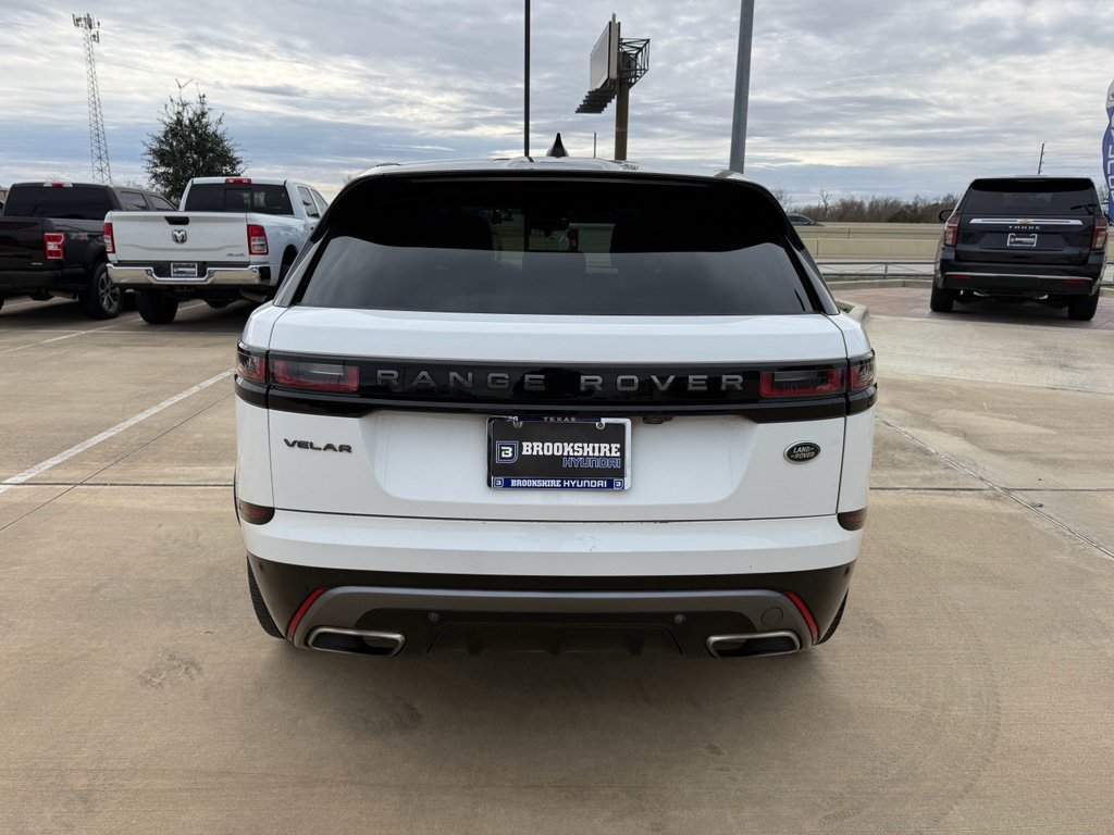 Used 2023 Land Rover Range Rover Velar R-Dynamic S image 6
