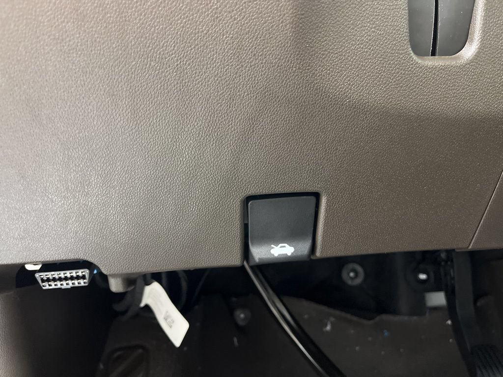 New 2026 GMC Sierra 2500 SLE AWD/4WD image 12