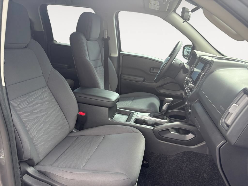 New 2026 Nissan Frontier S w/ Tow Package AWD/4WD image 15