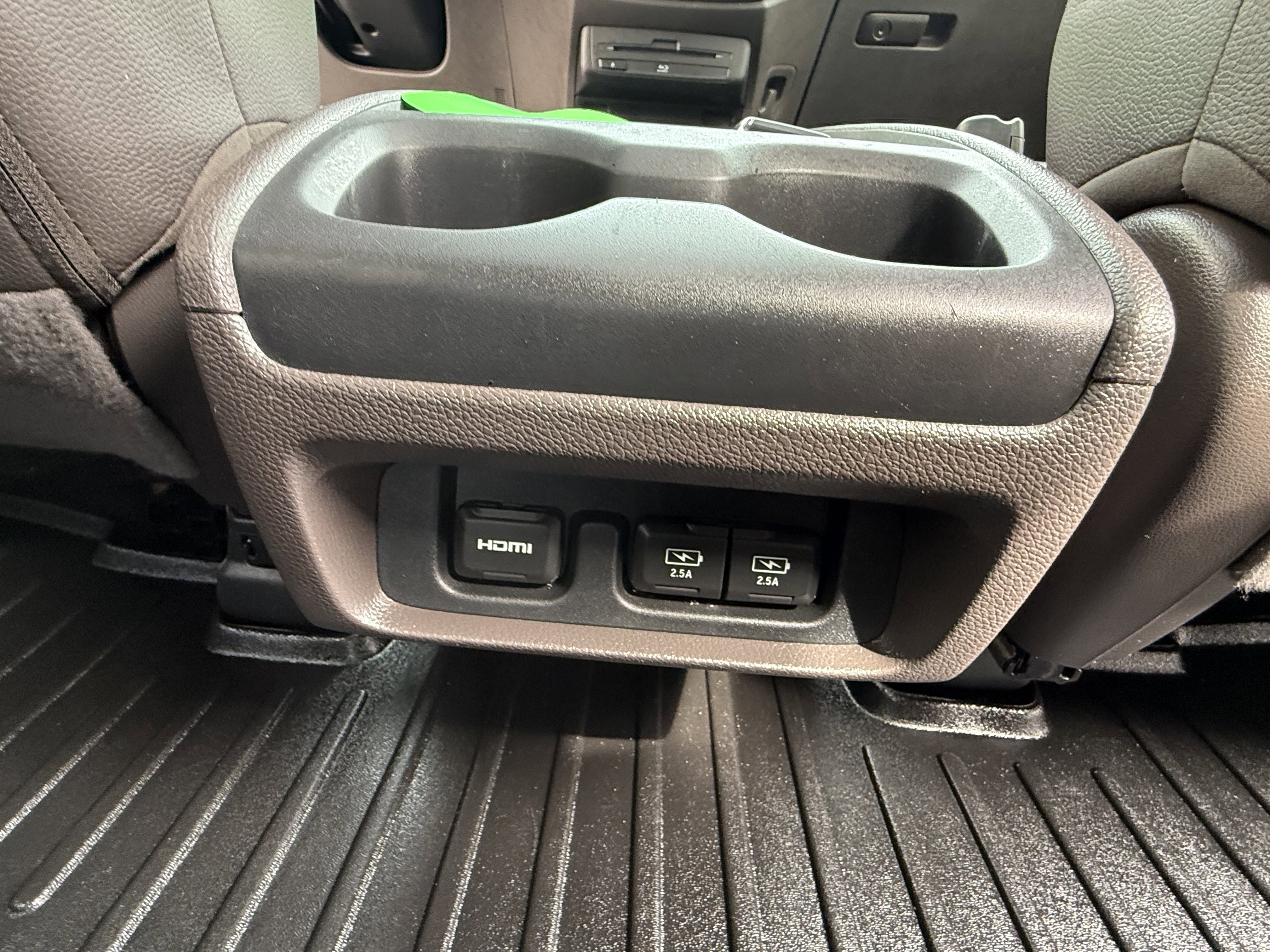 Used 2018 Honda Odyssey Elite image 15