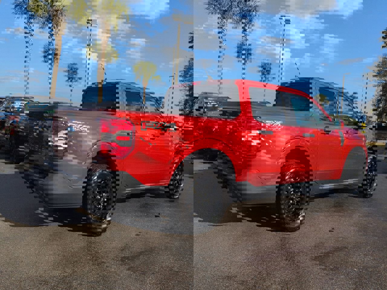 Used 2022 Ford Maverick XLT w/ Equipment Group 300A Standard image 4