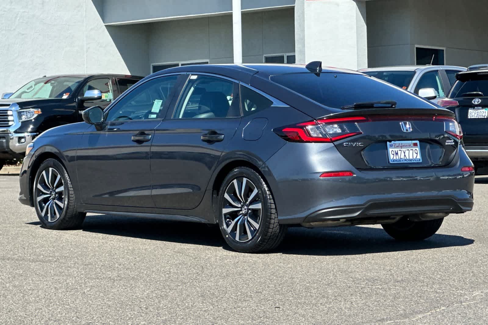 Used 2023 Honda Civic EX-L image 7