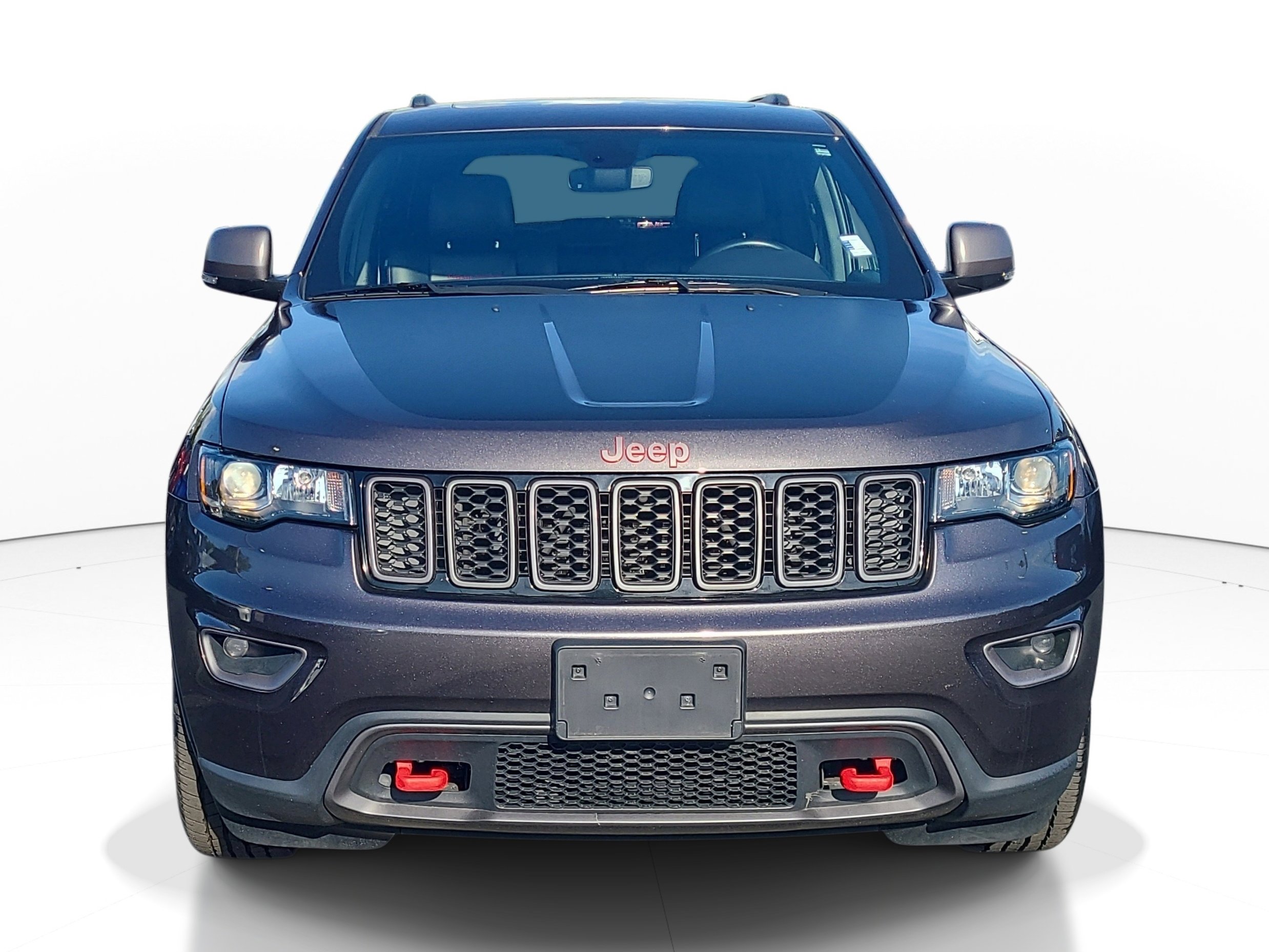 Used 2021 Jeep Grand Cherokee Trailhawk w/ Trailhawk Luxury Group AWD/4WD image 3