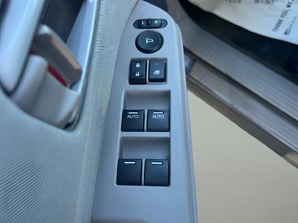 Used 2015 Honda Pilot SE image 17