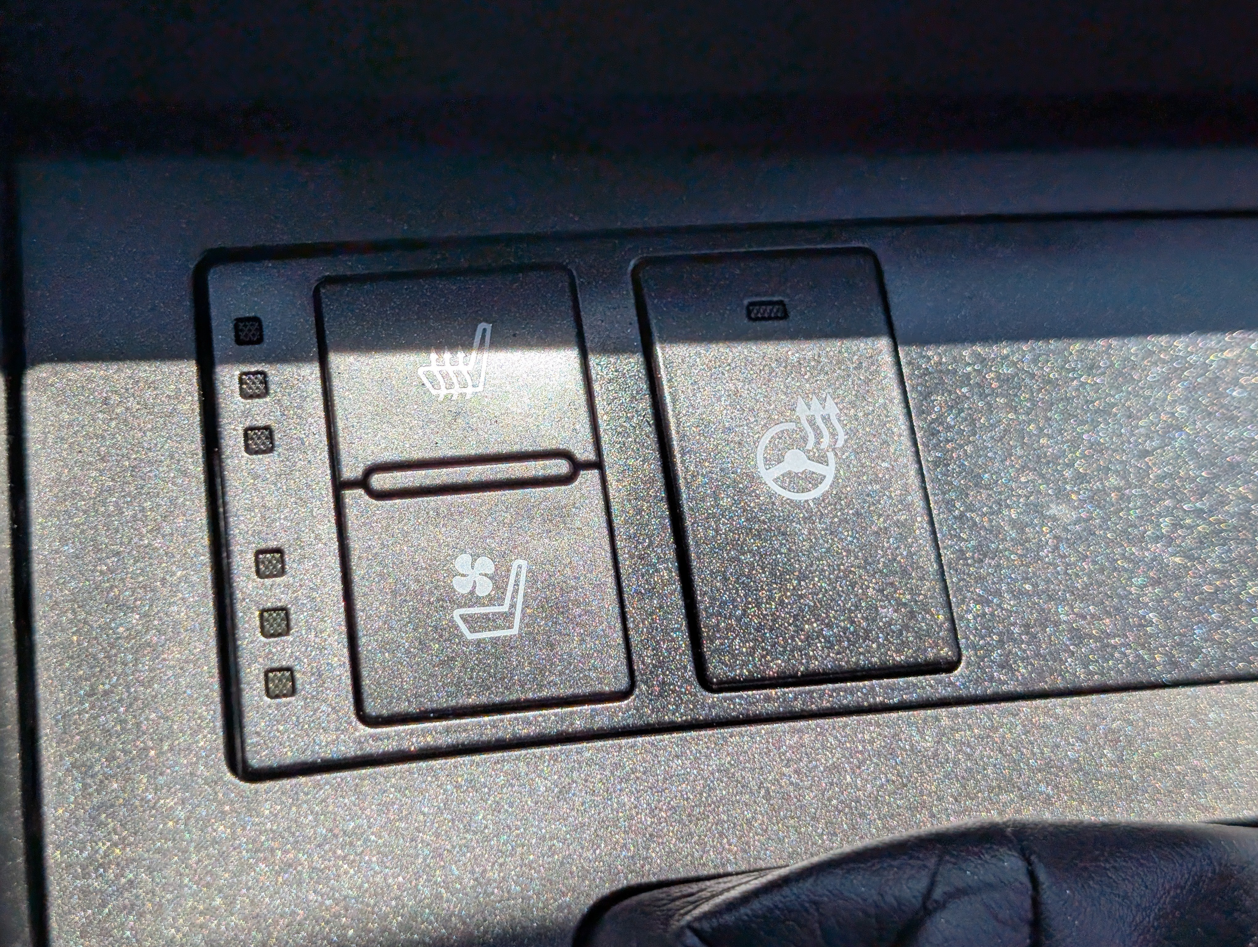 Used 2025 Lexus IS 350 F Sport w/ Navigation Package RWD image 27