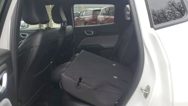 Certified 2024 Jeep Compass Latitude image 20